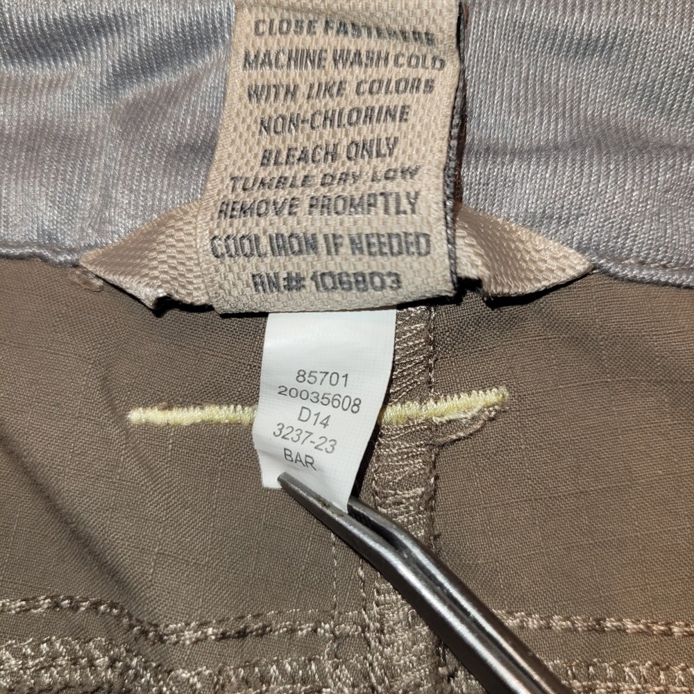 Duluth Trading Co Womens 6x31 Beige Nylon Spandex Cargo Pants‎ Hiking Outdoor - Picture 13 of 16